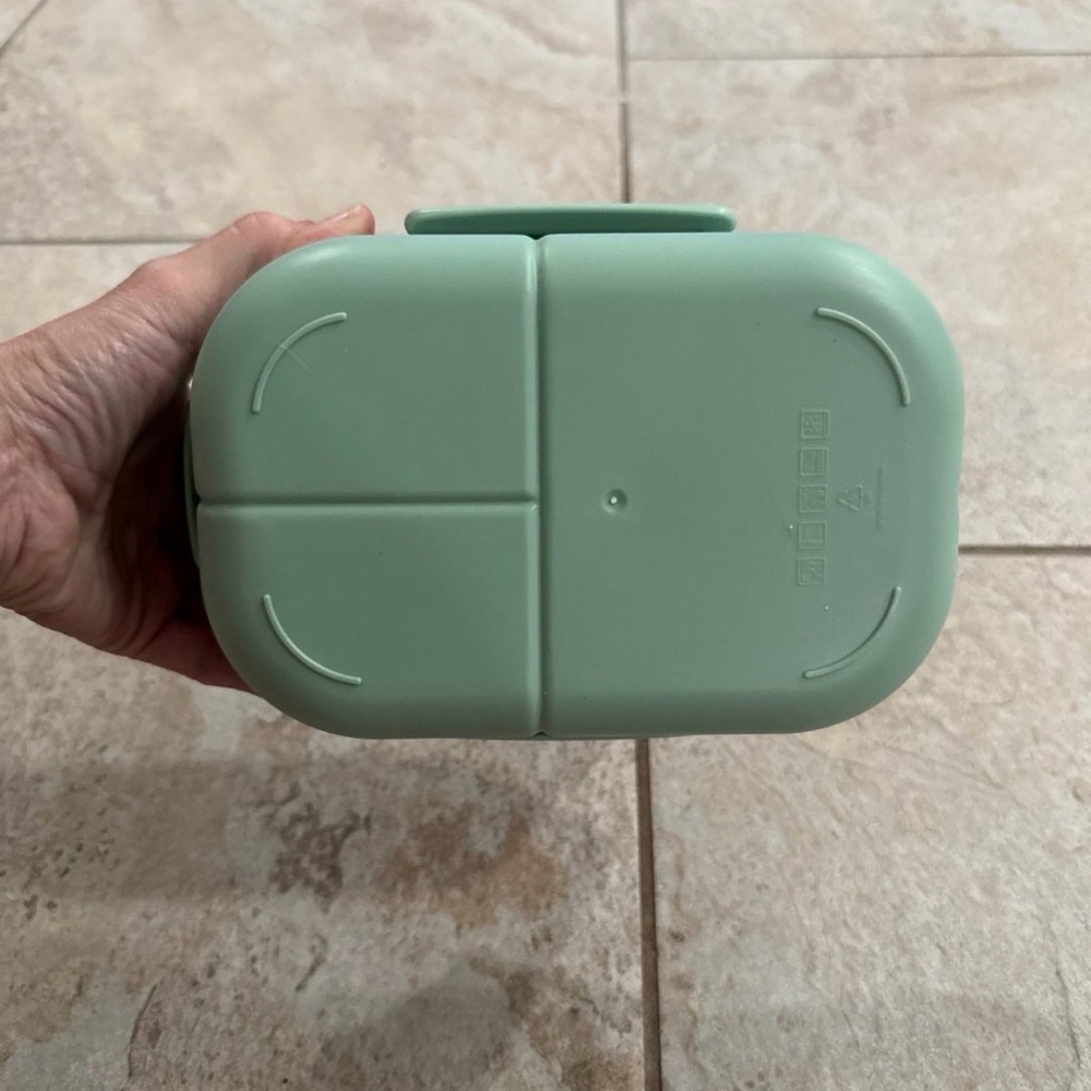 Sanrio Bento Large Food Lunch Box - Picture 6 of 7